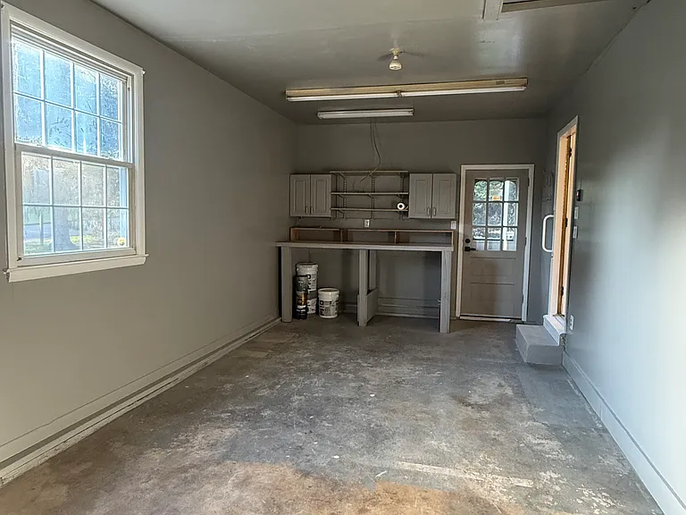 9398 Paulskirk Dr — Photo 30