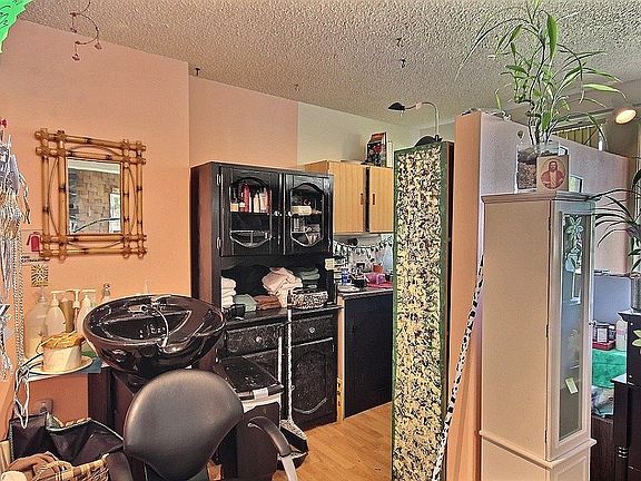 No longer a salon