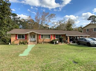 1802 Camellia Dr, Waycross, GA 31501