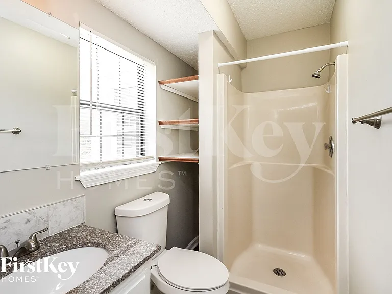11536 N Woodland Ave — Photo 10