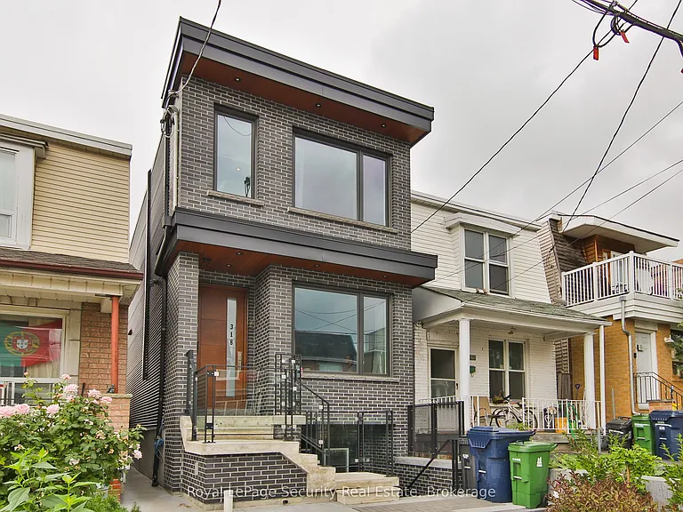 318 Boon Ave — Photo 1