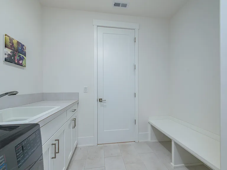 3055 NW Hidden Ridge Dr — Photo 24
