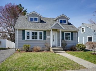 21 Nyack St, Watertown, MA 02472