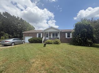 963 Hot Shot Dr, Clarksville, TN 37042