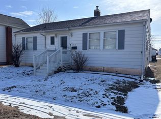 918 14th Ave, Fulton, IL 61252