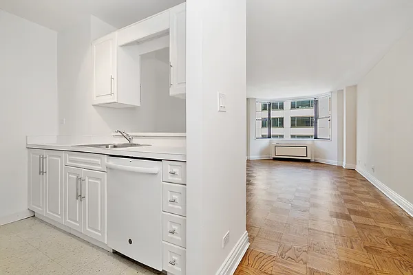 Rented by REAL New York | media 2