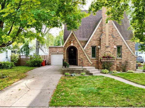 1627 Rust Street, Eau Claire, WI 54701