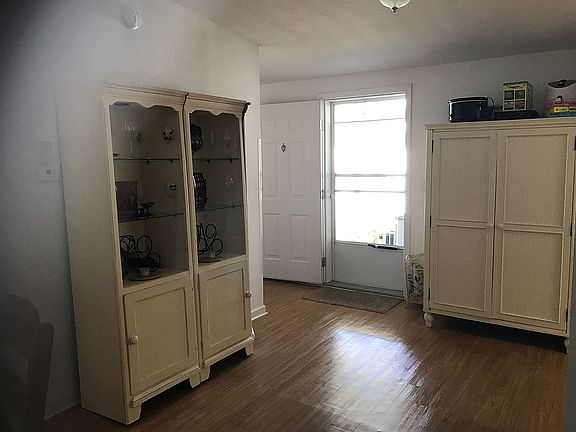 2nd image of 60 Golf Dr