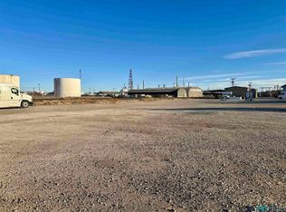 403 N 1st St, Artesia, NM 88210