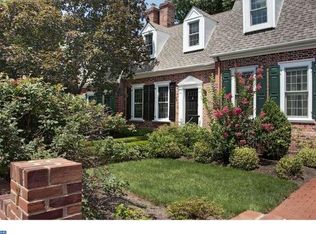 5 Commanders Dr, Washington Crossing, PA 18977