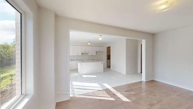 335 Leanne Ln — Photo 11