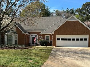 220 Stepping Stone Dr, Alpharetta, GA