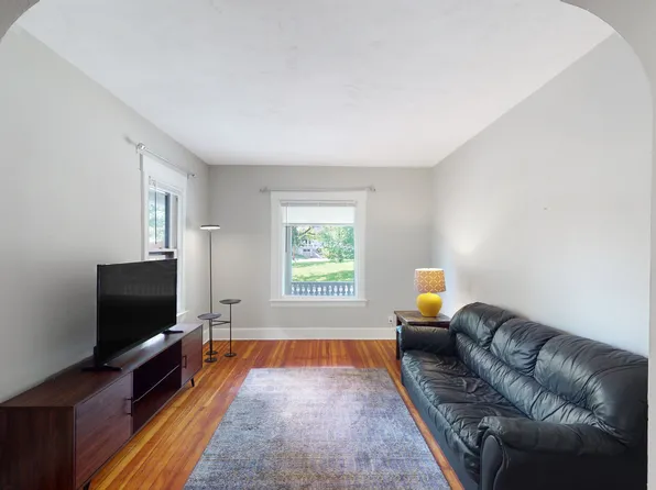 9 Goethe St, Binghamton, NY 13905