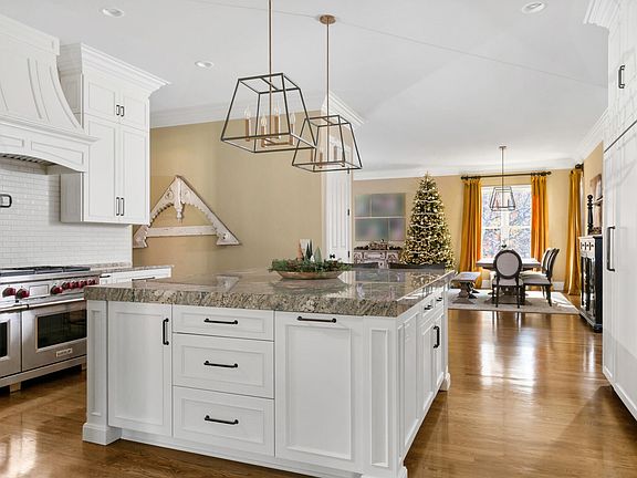 4th image of 5561 Parker Branch Rd