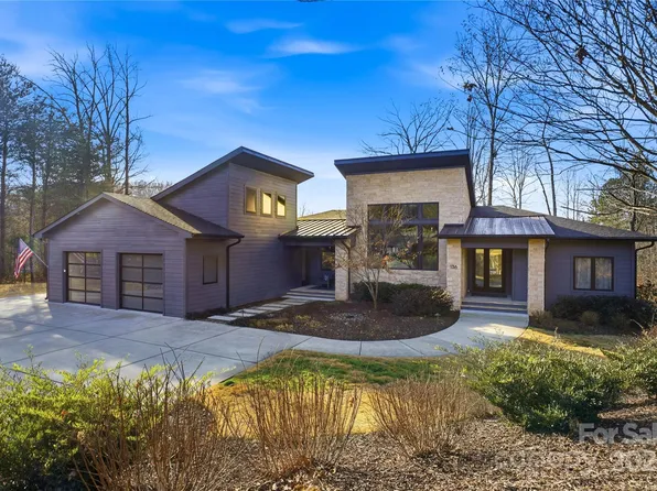 136 Cedar Woods Dr, Mooresville, NC 28117