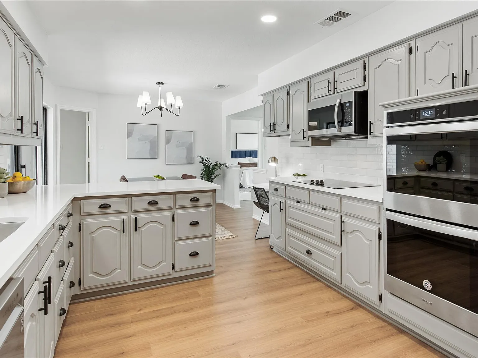 825 wakefield — Photo 3