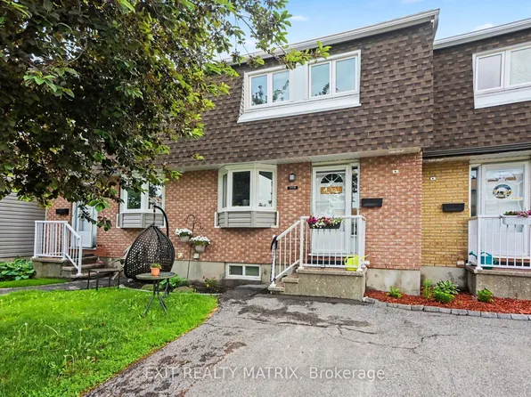 1777 Lamoureux Dr #F, Ottawa, ON K1E 2N5