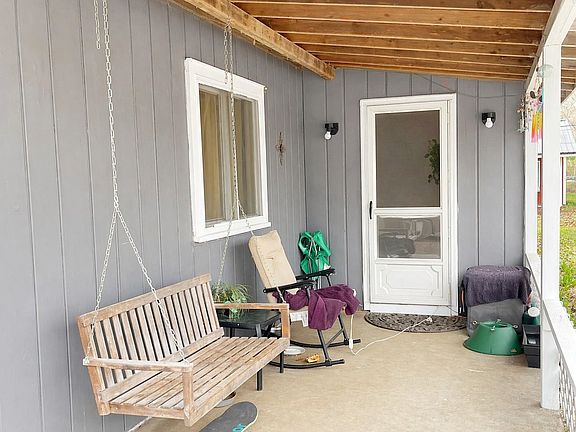 3rd image of 3465 Camino Rd