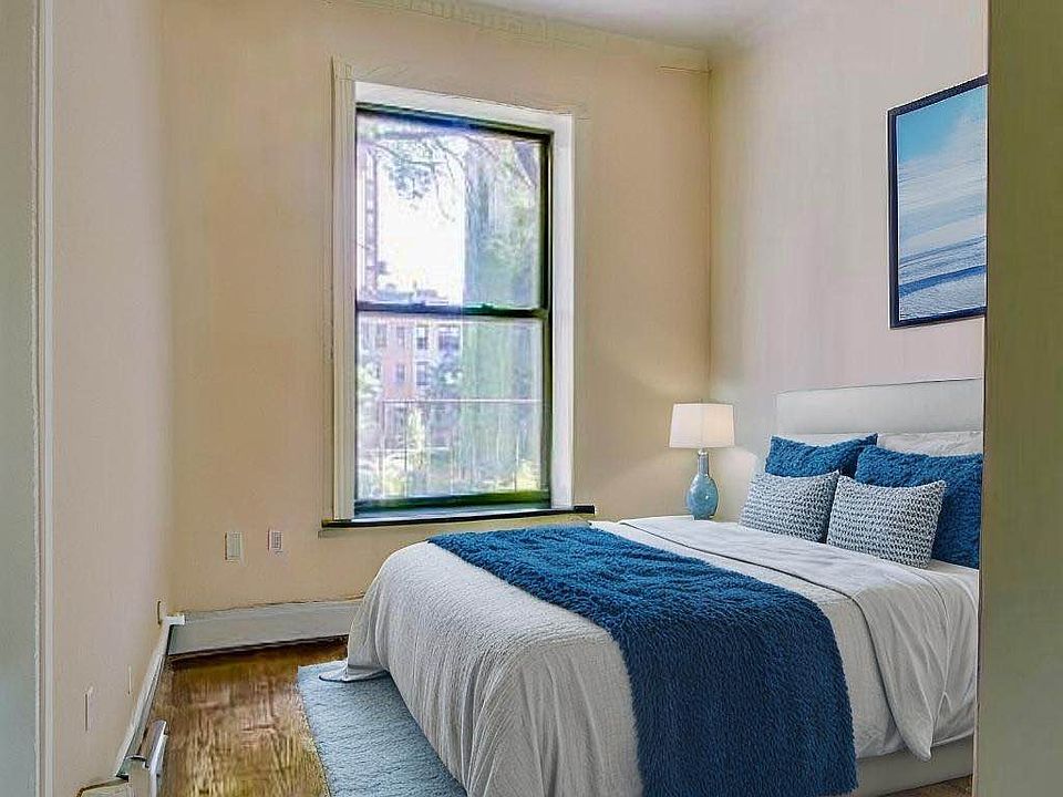 2nd image of 17 W 103rd St #2C