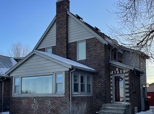 934 W Shore Dr, Madison, WI 53715