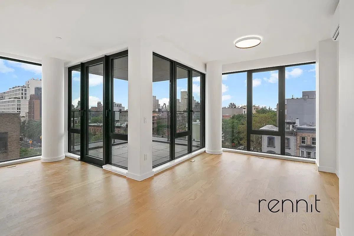 375 Dean Street — Photo 3