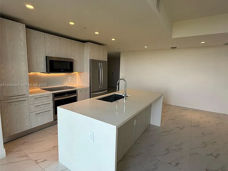 2000 Metropica Way #901 — Photo 2