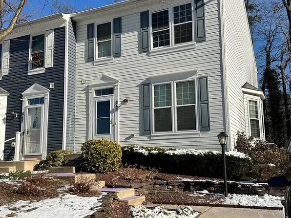 845 Harvest Moon Dr, Odenton, MD 21113