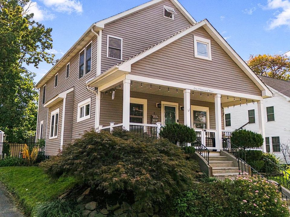 1st image of 1004 Green St
