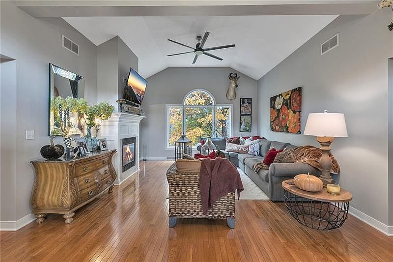 108 Sunray Dr, Aliquippa, PA 15001 Zillow