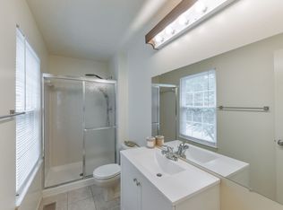 117 Bookham Ln, Gaithersburg, MD 20877