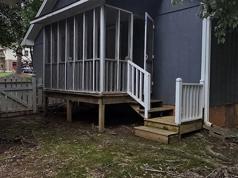 Master Private Entrance