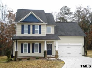 172 Plainview Pointe Dr, Angier, NC 27501