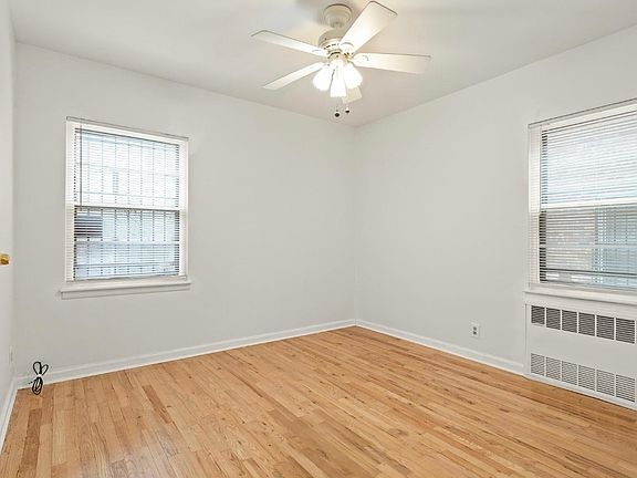 5th image of 2810 150th St #1