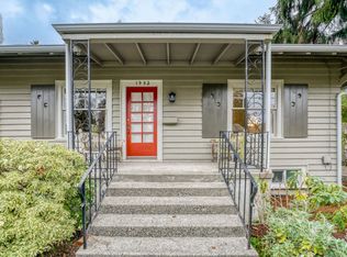 1952 26th Ave E, Seattle, WA 98112