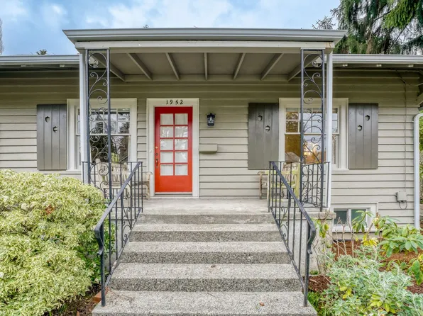 1952 26th Ave E, Seattle, WA 98112