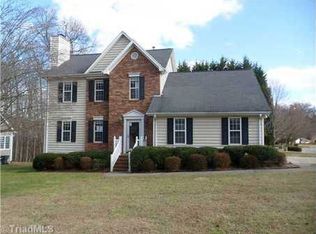 135 Riley Forest Ct, Winston Salem, NC 27127