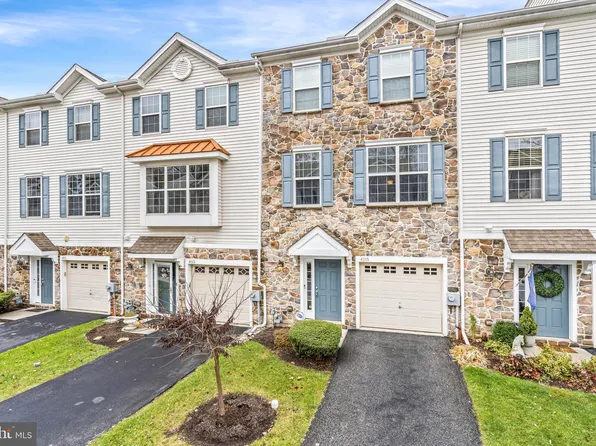 4115 Sophia Ln, Boothwyn, PA 19061