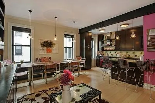 Sold by Corcoran | media 14