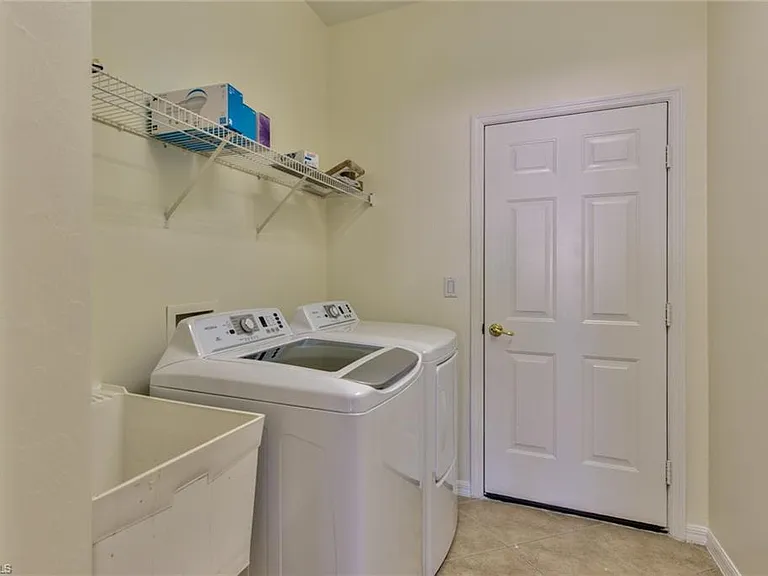 15754 Cutters Ct — Photo 22