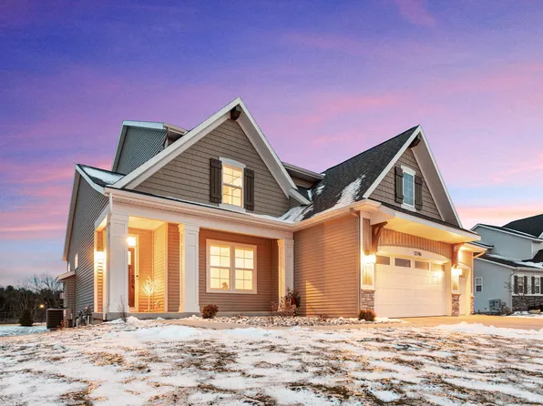 12746 Riverton Rd, Grand Haven, MI 49417