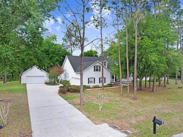 3418 Paso Fino Ln, Dover, FL 33527