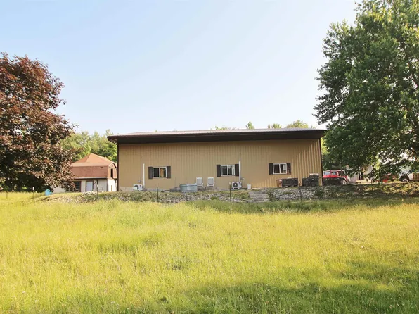 1038 W 100 S, Albion, IN 46701