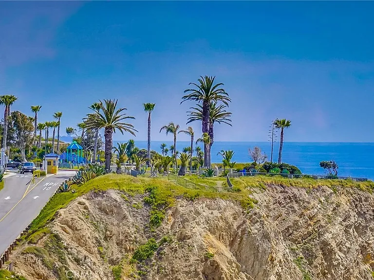 2045 W Paseo Del Mar — Photo 4