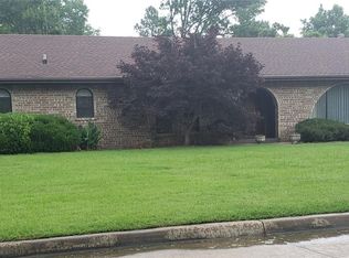 2130 SE Hampden Rd, Bartlesville, OK 74006