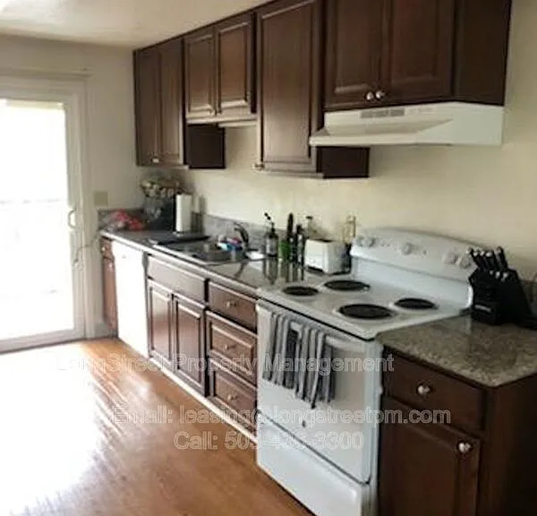644 SW 7th St #6 — Photo 11