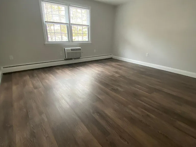 37 Grandview Dr #C — Photo 12