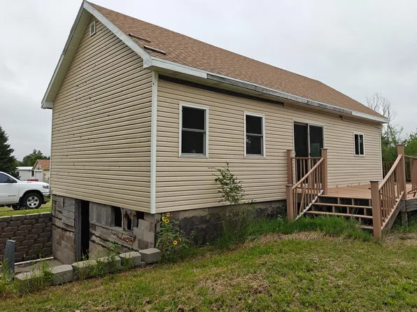 Morton St, Hayes Center, NE 69032