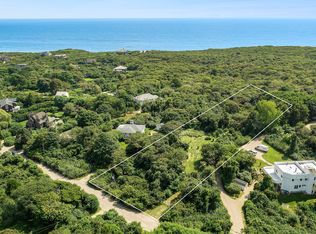 26 Seaside Ave, Montauk, NY 11954
