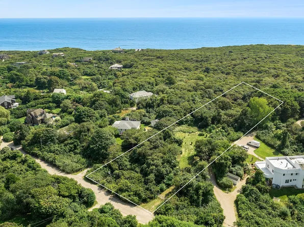 26 Seaside Ave, Montauk, NY 11954