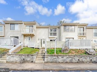 12827 Cara Dr, Woodbridge, VA 22192